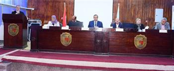 كلية الطب بجامعة سوهاج تناقش «المشكلة السكانية بمصر.. الحاضر والمستقبل»
