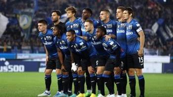 أتالانتا يتصدر الدوري الإيطالي مؤقتا بالفوز على ساسولو