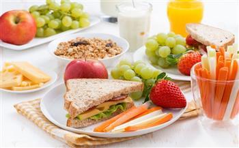 دراسة توضح  ما تأكله الأمهات قد ينعكس على الأطفال قبل أن يولدو
