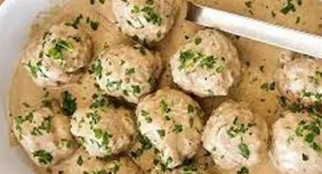 طريقة عمل «الكفتة بالوايت صوص» بخطوات سهلة|فيديو