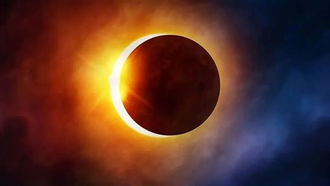 احترس من العمى.. تحذير من النظر إلى الشمس في هذا اليوم