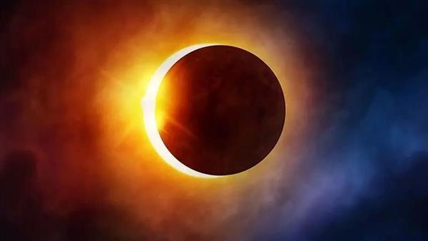 احترس من العمى.. تحذير من النظر إلى الشمس في هذا اليوم