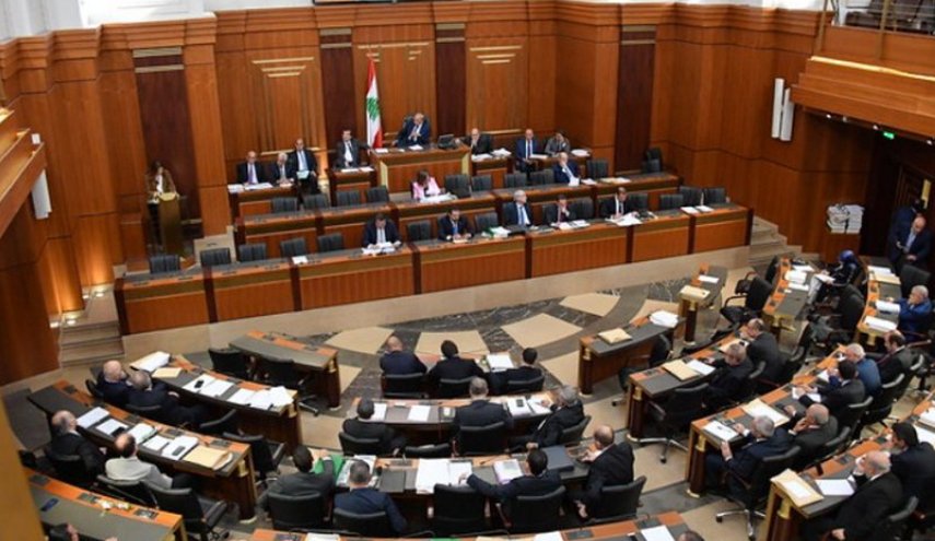 البرلمان اللبناني يجري تعديلات على قانون السرية المصرفية ويقر اتفاقية قرض البنك الدولي لتأمين القمح