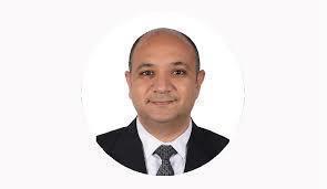 العناقيد الصناعية وتمكين السجينات 