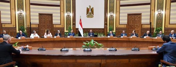 تفاصيل لقاء رجال الأعمال المصريين مع الرئيس السيسي اليوم