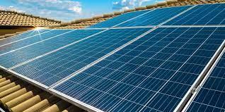   إسبانيا تشجع المواطنين على استخدام الألواح الشمسية لمواجهة أزمة الطاقة