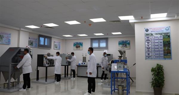 تعرف على تاريخ مصنع كوبرى الناموس لإنتاج الرمال السوداء