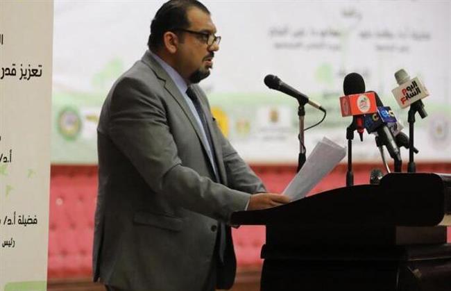 مدير البيئة بالجامعة العربية: منتدى جامعة الأزهر حول التغيرات المناخية يأتي في توقيت مهم