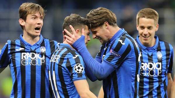 أتالانتا يفوز على فيورنتينا بهدف نظيف ويتقاسم صدارة الدوري الإيطالي مع نابولي