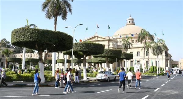 الخشت: انتظام الدراسة بكليات جامعة القاهرة في اليوم الثاني