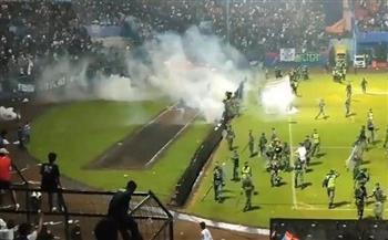 أول رد فعل من فيفا بشأن مقتل 174 مشجعا داخل ملعب بإندونيسيا