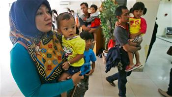   إندونيسيا تحظر استخدام الأدوية السائلة عقب وفاة 100 طفل