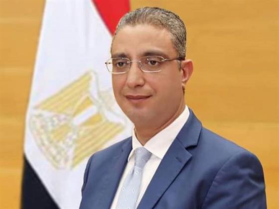 محافظ الفيوم يتابع آليات تنفيذ المرحلة الأولى للمخازن الاستراتيجية بمنطقة دمو