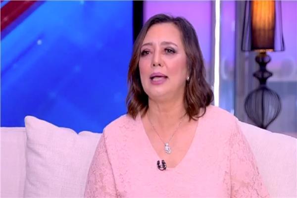 عزة بهاء تكشف عن اسلوب تربيتها لأبنها الوحيد