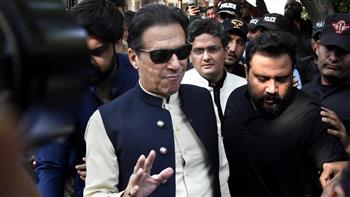   لجنة الانتخابات الباكستانية: عمران خان غير مؤهل للمشاركة في أي انتخابات مقبلة أو تولي منصب عام