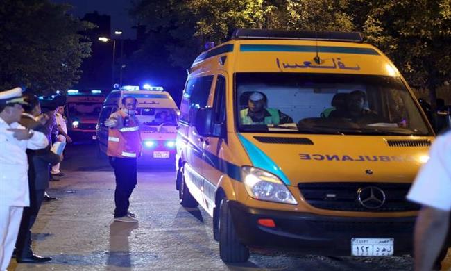 إصابة 11 عاملا فى حادث انقلاب سيارة بالمنيا
