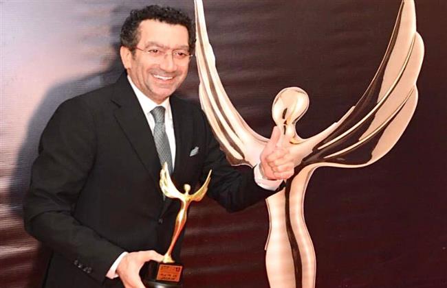 ميلاد أبي رعد يهدى جائزته كأفضل مخرج بمهرجان الفضائيات العربية للراحل شوقي متى