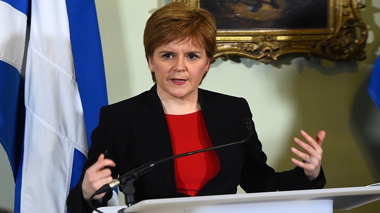 الوزيرة الأولى لاسكتلندا تتعهد بالعمل مع رئيس الوزراء البريطاني الجديد