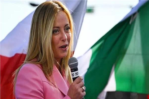 ماكرون يلتقي رئيسة وزراء إيطاليا الجديدة بعد ساعات على تنصيبها