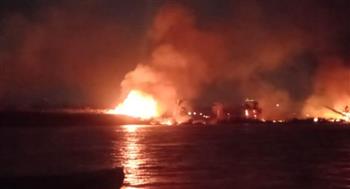   حريق ضخم بوسط النيل بجزيرة البدرشين والحماية المدنية تحاول السيطرة| شاهد 