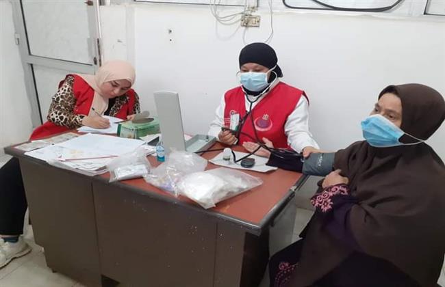 فحص ٣٨٩ سيدة للكشف المبكر عن سرطان الثدي بواسطة ١٠ فرق طبية لمنطقة المنتزة 