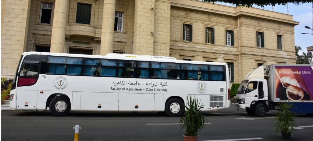 قافلة طبية شاملة من جامعة القاهرة لقرية الشيخ عثمان بالجيزة