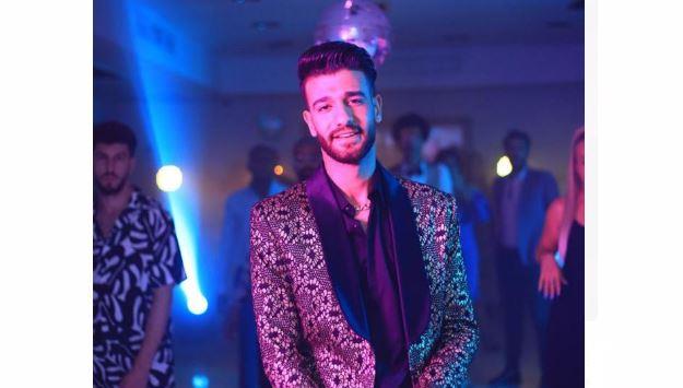 إسلام نبوي يحقق ربع مليون مشاهدة بكليب " كاريزما عالية" خلال 24 ساعة 