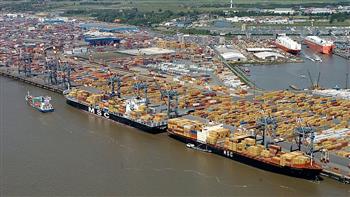   رغم الانتقادات.. الحكومة الألمانية توافق على بيع حصة في أرصفة حاويات بميناء هامبورج لمؤسسة صينية