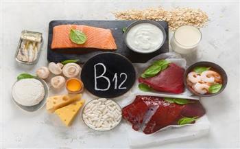 نقص فيتامين B12.. علامات تلاحظها ليلا
