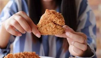 خبير فلك يكشف علاقة برج العقرب بالطعام
