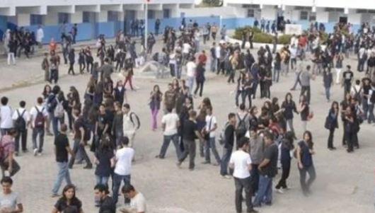 إيقاف 5 طلاب بتهمة إثارة الشغب بتونس .. فيديو