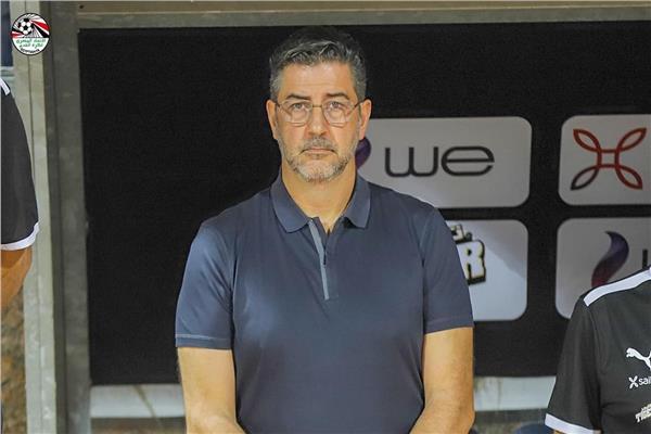 فيتوريا يصل ملعب هزاع بن زايد لحضور مباراة السوبر المصري