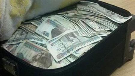 اتخاذ الإجراءات القانونية حيال شخص قام بغسل مليوني جنيه حصيلة نشاطه الإجرامي