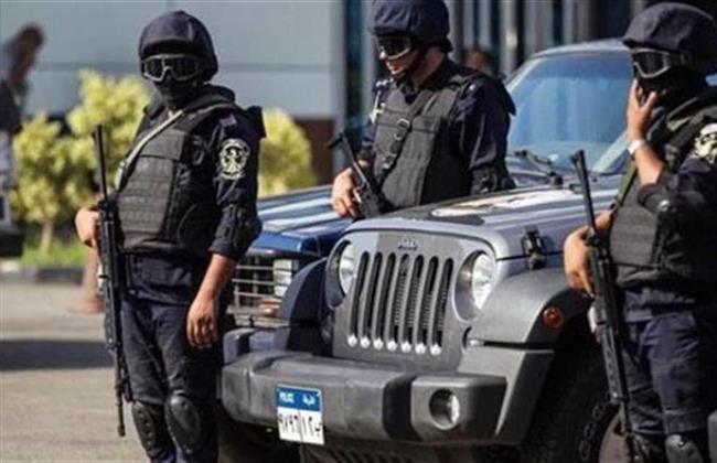 سقوط 21 عنصرا إجراميا بحوزتهم كميات كبيرة من المخدرات قبل ترويجها بـ 10 محافظات