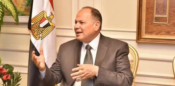 محافظ أسيوط يبحث الموقف التنفيذي لمشروعات "حياة كريمة"