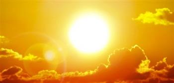   أستاذ المناخ: الكربون الأسود يمتص أشعة الشمس ويرفع درجات الحرارة  