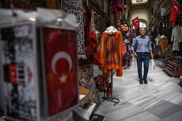 التضخم في تركيا يتخطى 83 % يسجل أعلى ارتفاع له منذ ربع قرن