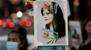   السلطات الإيرانية تحجب سجلات وفاة مهسا أمينى عن والدها