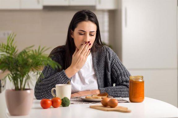 اضطرابات الأكل النفسية.. الأسباب والأعراض والأنواع 