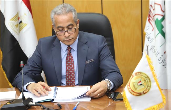 «القوى العاملة»: الخميس والسبت إجازة مدفوعة الأجر للقطاع الخاص 