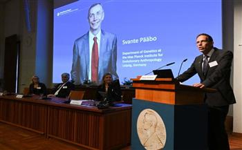   العالم السويدي سفانتي بابو يفوز بجائزة نوبل في الطب