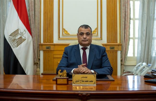 وزير الإنتاج الحربى يهنئ العاملين بقرب حلول ذكرى نصر أكتوبر و المولد النبوى