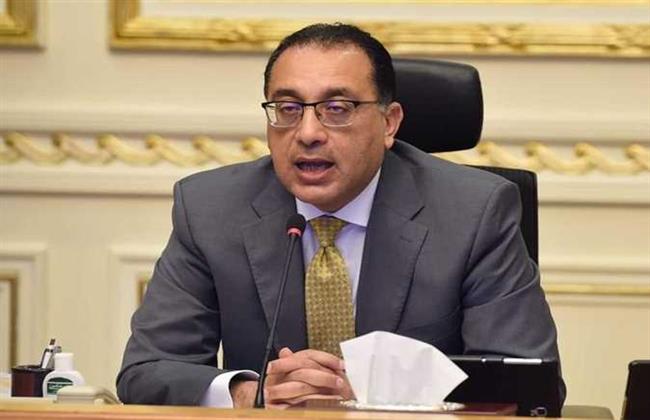 رئيس الوزراء يهنئ وزير الدفاع بذكرى نصر أكتوبر المجيد