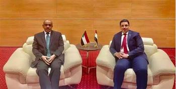   وزيرا الخارجية اليمني والسوداني يبحثان تعزيز العلاقات الثنائية ومستجدات الأوضاع في المنطقة