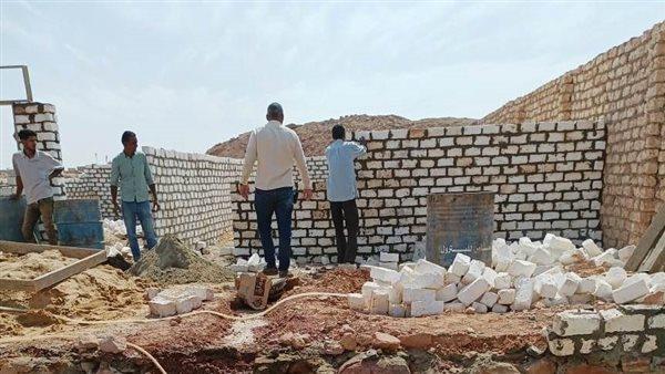 إزالة 4 حالات تعدٍ بحي الصداقة الجديدة بـ «أسوان»