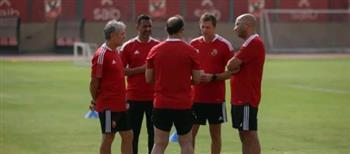الأهلى يستأنف تدريباته استعداداً لمواجهة الداخلية بالدورى 