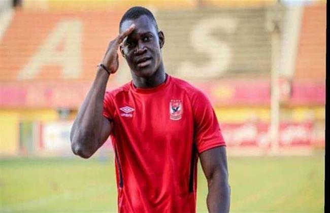 ديانج يواصل تنفيذ البرنامج التأهيلي على ملعب التتش 