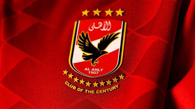 تفاصيل تغيير الأهلي للعلامة التجارية على ملابس الفريق