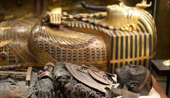 صدور ترجمة رواية "لصوص المقابر" يواكب مرور مائة عام على اكتشاف مقبرة توت عنخ آمون