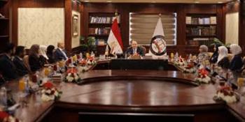 النائب العام يستقبل وفد هيئة الادعاء العام بسلطنة عمان في ختام دورته التدريبية بالقاهرة